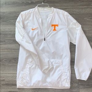 nike half zip UT windbreaker/ gender neutral